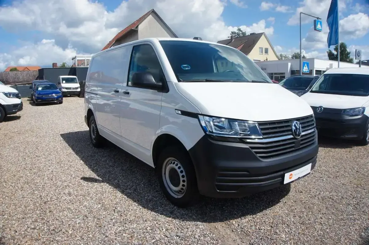Gebraucht VW Transporter 110 PS (80 kW) 2021 Weiß Van