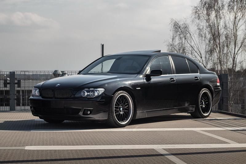 Gebraucht BMW 750 367 PS (269 kW) 2005 Schwarz Limousine