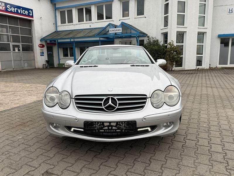 Gebraucht Mercedes SL500 306 PS (225 kW) 2002 Silber Cabrio