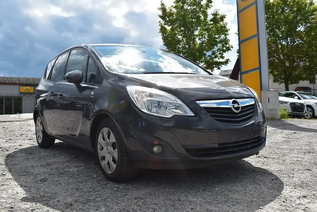 Gebraucht Opel Meriva Active 140 PS (102 kW) 2013 Grau Van / Kleinbus