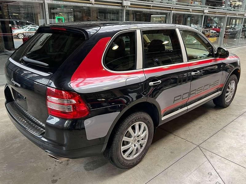 Second-hand Porsche Cayenne 250 CP (183 kW) 2005 Negru SUV