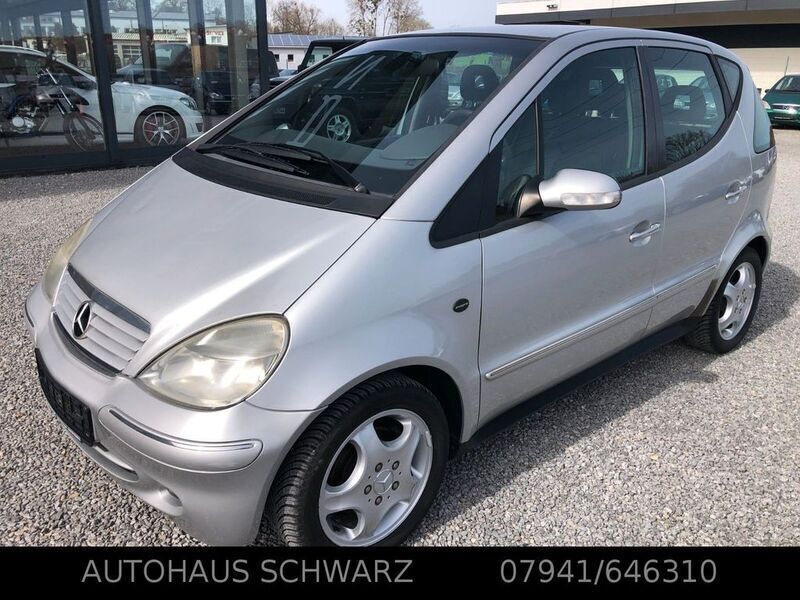 Silber Gebraucht 2003 Mercedes A140 Avantgarde Limousine | 2.250 € - Bild 1/4