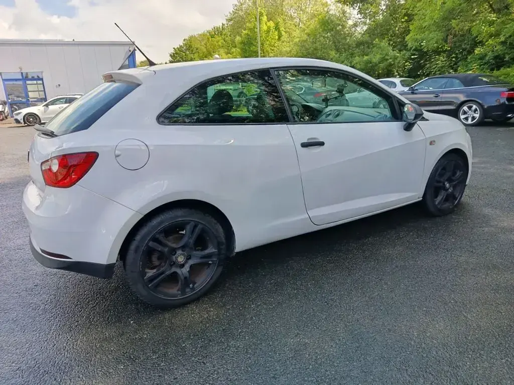 Gebraucht Seat Ibiza SC Reference 69 PS (50 kW) 2009 Weiß Kleinwagen