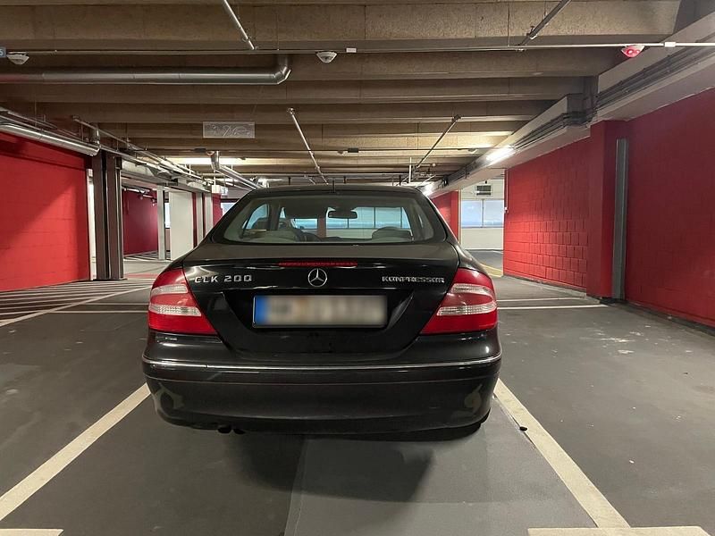 Gebraucht Mercedes CLK200 163 PS (119 kW) 2002 Schwarz Coupé