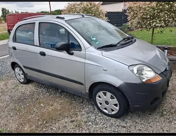 Gebraucht Chevrolet Matiz 52 PS (38 kW) 2009 Grau Kleinwagen
