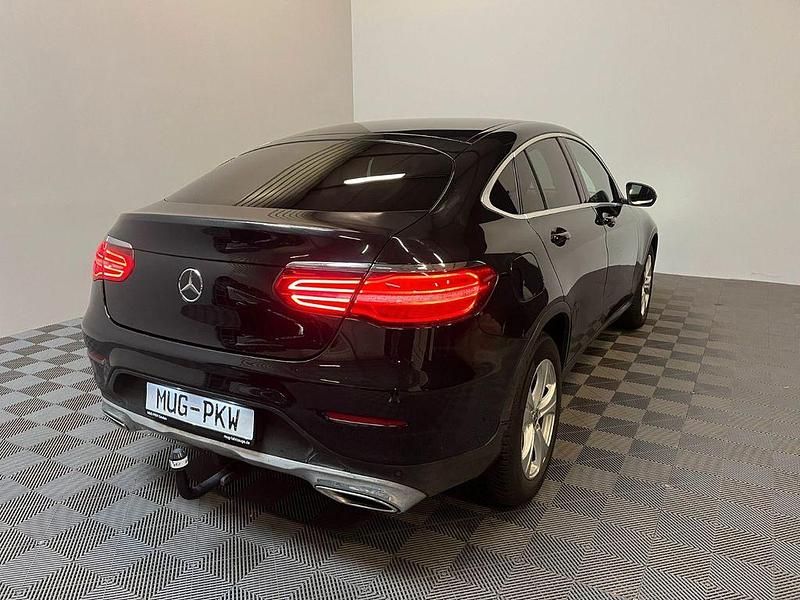 Gebraucht Mercedes GLC220 170 PS (125 kW) 2017 Schwarz Coupé