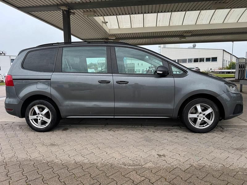 Gebraucht Seat Alhambra 140 PS (102 kW) 2012 Grau Van / Kleinbus