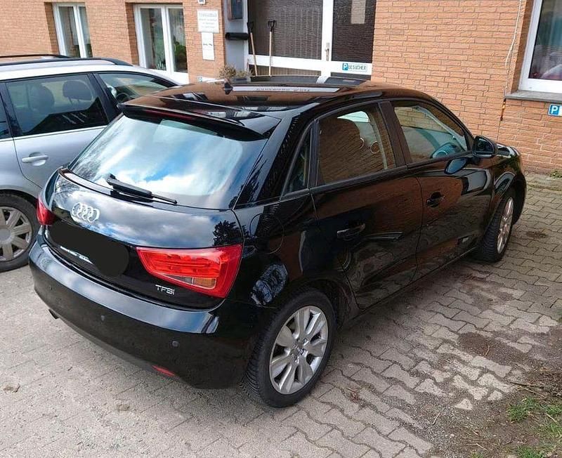 Gebraucht Audi A1 Sportback Comfort 86 PS (63 kW) 2012 Schwarz Kleinwagen