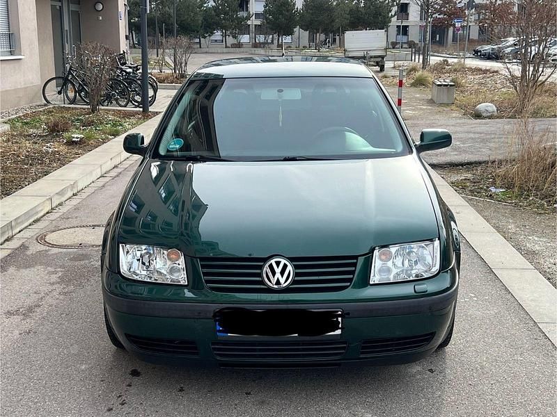 Gebraucht VW Bora Edition 116 PS (85 kW) 2000 Grün Limousine