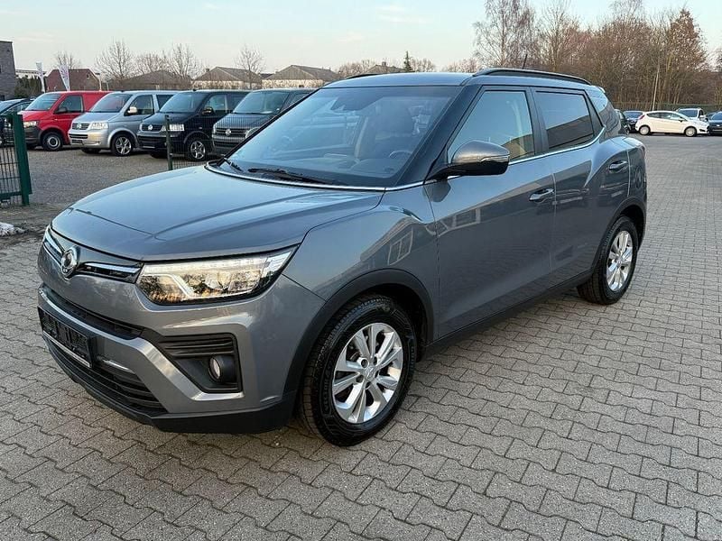 Gebraucht Ssangyong (KGM) Tivoli 163 PS (119 kW) 2019 Grau SUV