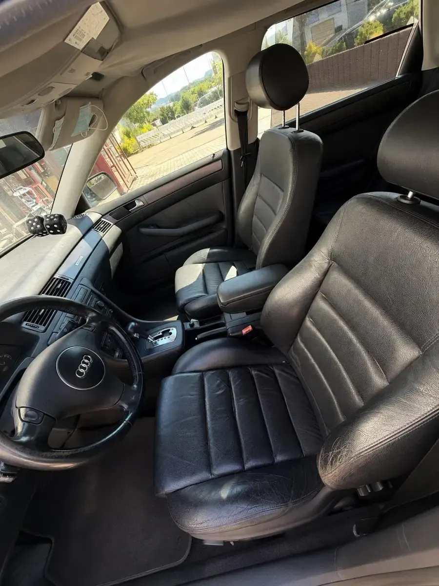 Gebraucht Audi A6 180 PS (132 kW) 2003 Schwarz Kombi
