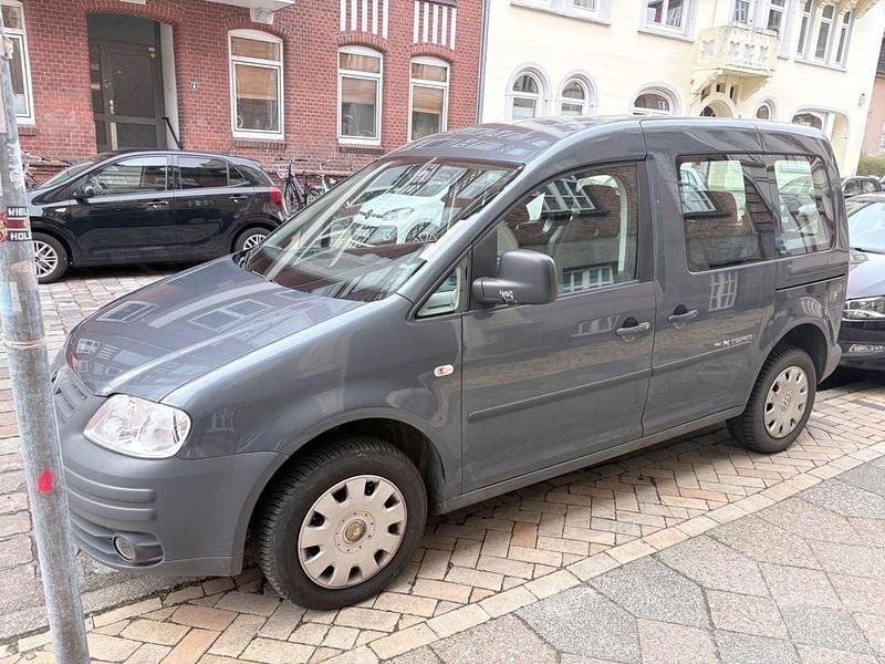 Second-hand VW Caddy Team 105 CP (77 kW) 2010 Gri Monovolum