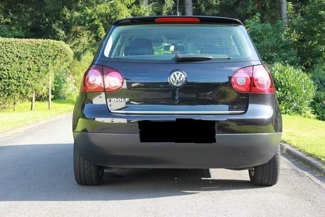 Gebraucht VW Golf VI Trendline 80 PS (58 kW) 2008 Schwarz metallic Kleinwagen