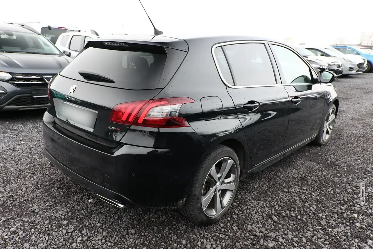 Gebraucht Peugeot 308 Allure 131 PS (96 kW) 2021 Schwarz metallic