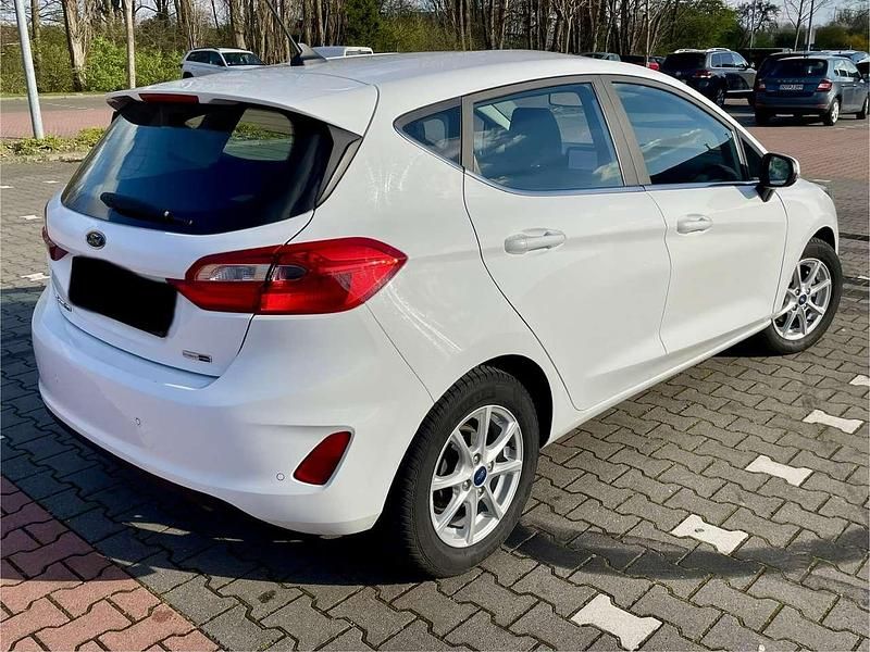 Gebraucht Ford Fiesta Titanium 125 PS (91 kW) 2021 Kleinwagen