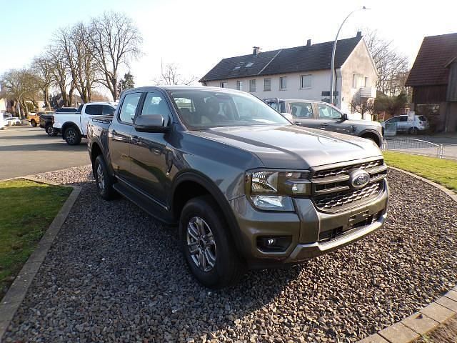 Neu Ford Ranger XLT 170 PS (125 kW) 2025 Grau Pickup