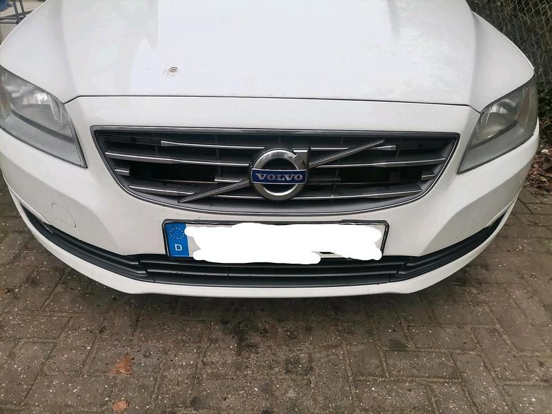 Gebraucht Volvo V70 181 PS (133 kW) 2016 Weiß Kombi