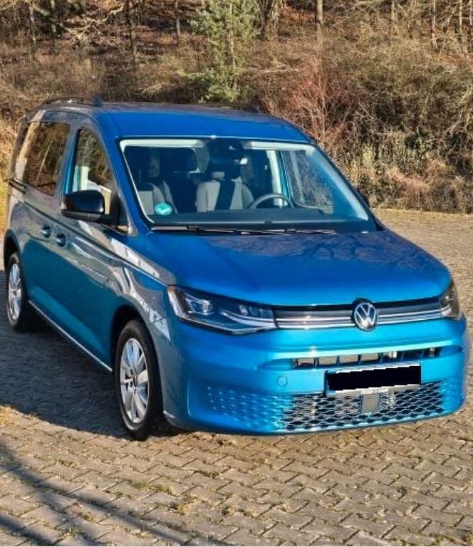 Blau Gebraucht 2021 VW Caddy Style Van / Kleinbus | 23.800 € (Guter Preis) - Bild 1/4