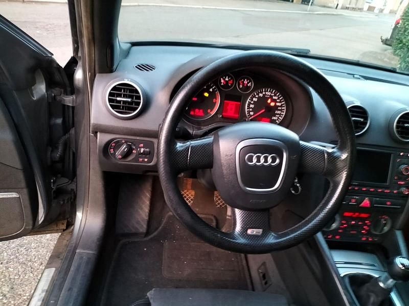 Gebraucht Audi A3 S-Line 140 PS (102 kW) 2004 Grau Kleinwagen