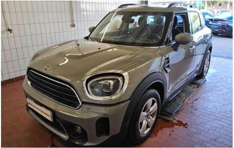 Moonwalk grey (metallic) Gebraucht 2022 Mini Cooper Countryman Essential SUV | 23.897 € (Guter Preis) - Bild 1/4