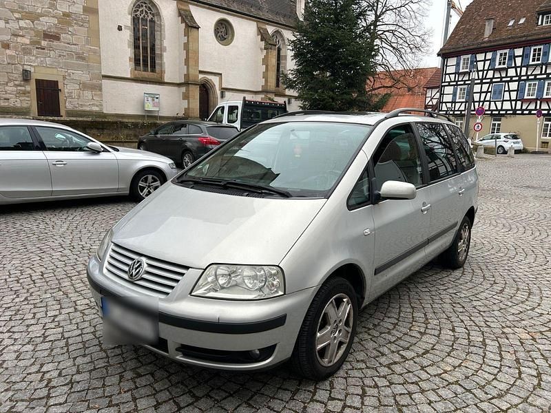 Gebraucht VW Sharan Trendline 150 PS (110 kW) 2003 Silber Van / Kleinbus