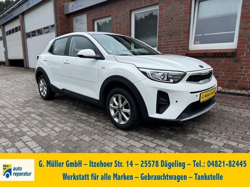 Weiß Gebraucht 2021 Kia Stonic SUV | 14.980 € (Fairer Preis) - Bild 1/4