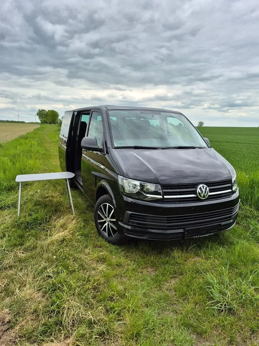 Używany VW T6 150 KM (110 kW) 2018 Czarny Van
