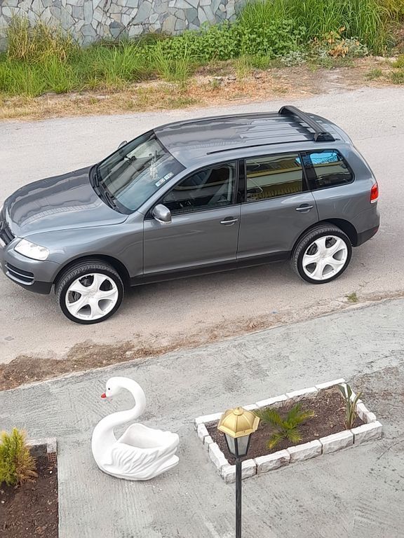 Grau Gebraucht 2003 VW Touareg SUV | 15.000 € - Bild 1/4