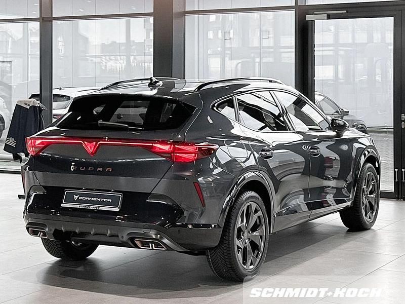 Neu Cupra Formentor 204 PS (150 kW) 2026 Grau SUV