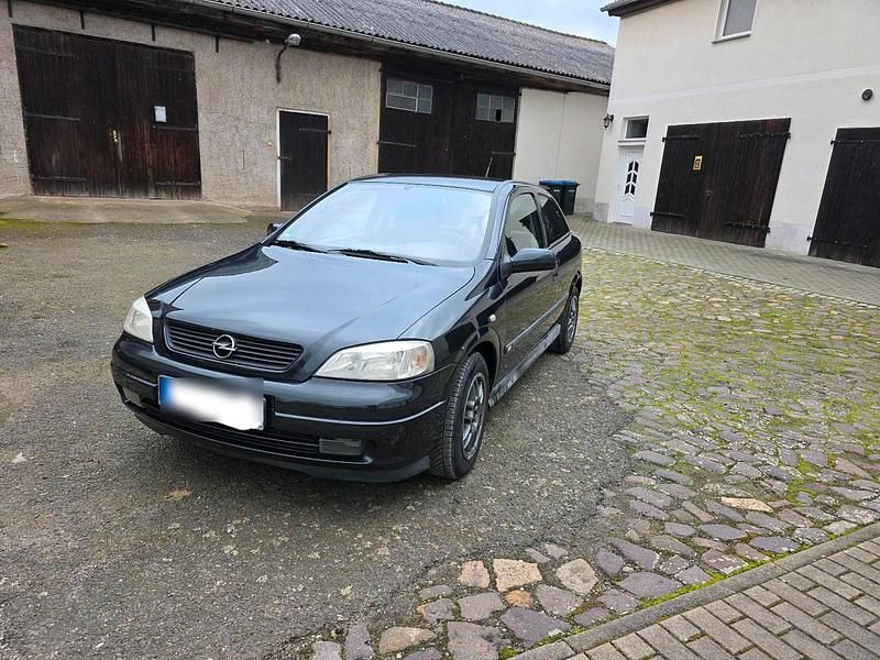 Schwarz Gebraucht 1998 Opel Astra Coupé | 999 € (Fairer Preis) - Bild 1/4