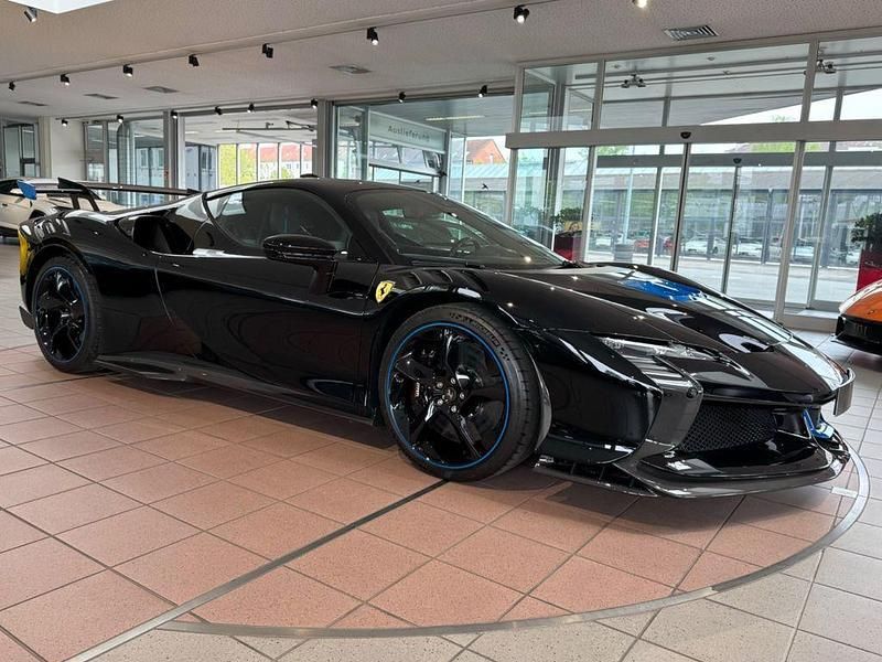 Gebraucht Ferrari SF90 2024 Schwarz Coupé