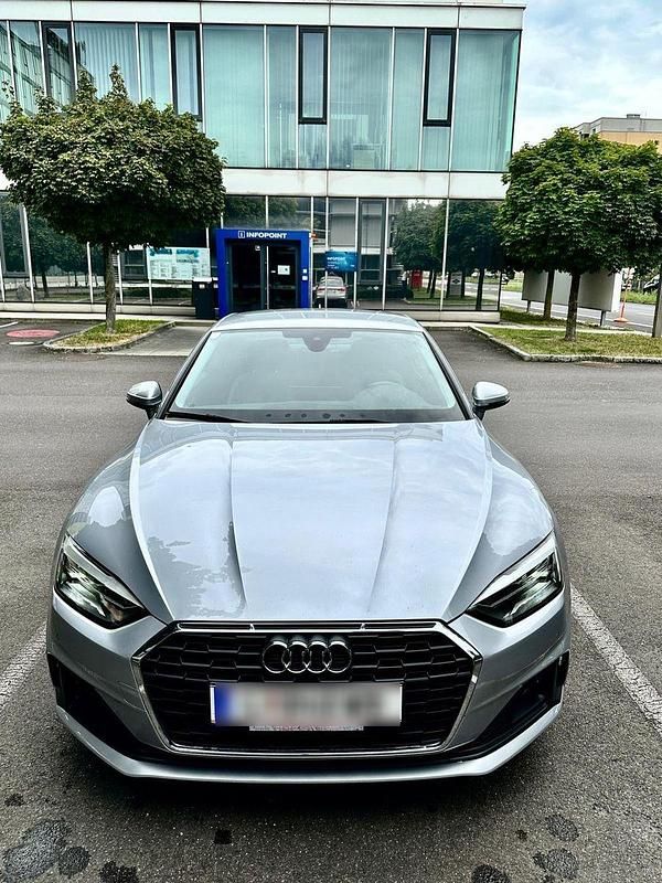Usata Audi A5 Advanced 190 CV (139 kW) 2020 Grigio Coupé