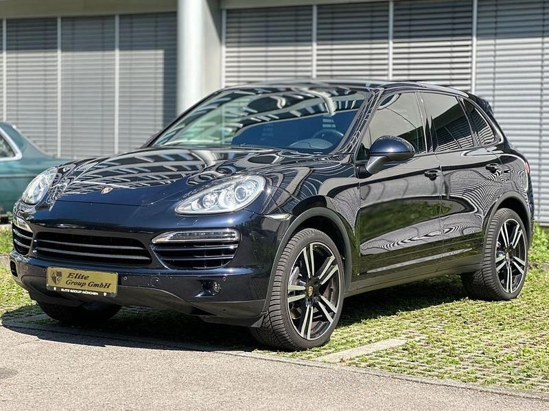 Schwarz Gebraucht 2013 Porsche Cayenne SUV | 15.800 € (Etwas zu teuer) - Bild 1/4