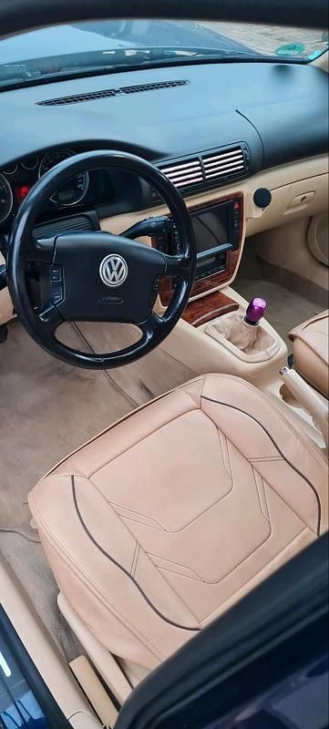 Gebraucht VW Passat 200 PS (147 kW) 2002 Blau Limousine