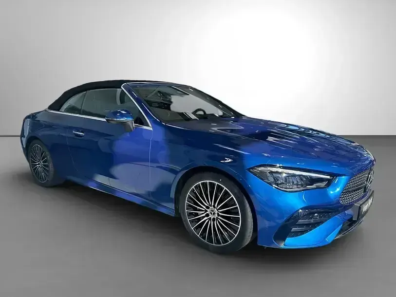 Gebraucht Mercedes CLE200 AMG 204 PS (150 kW) 2025 Blau Cabrio
