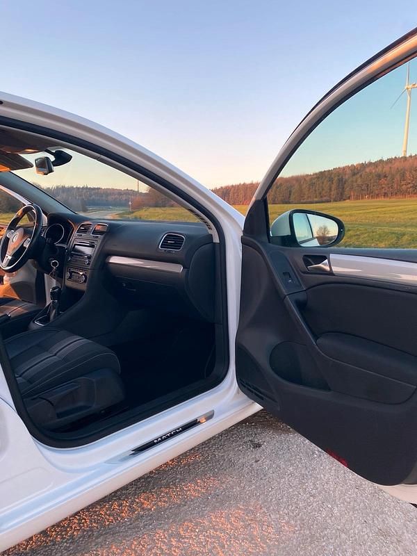 Gebraucht VW Golf VII 122 PS (89 kW) 2012 Weiß Limousine