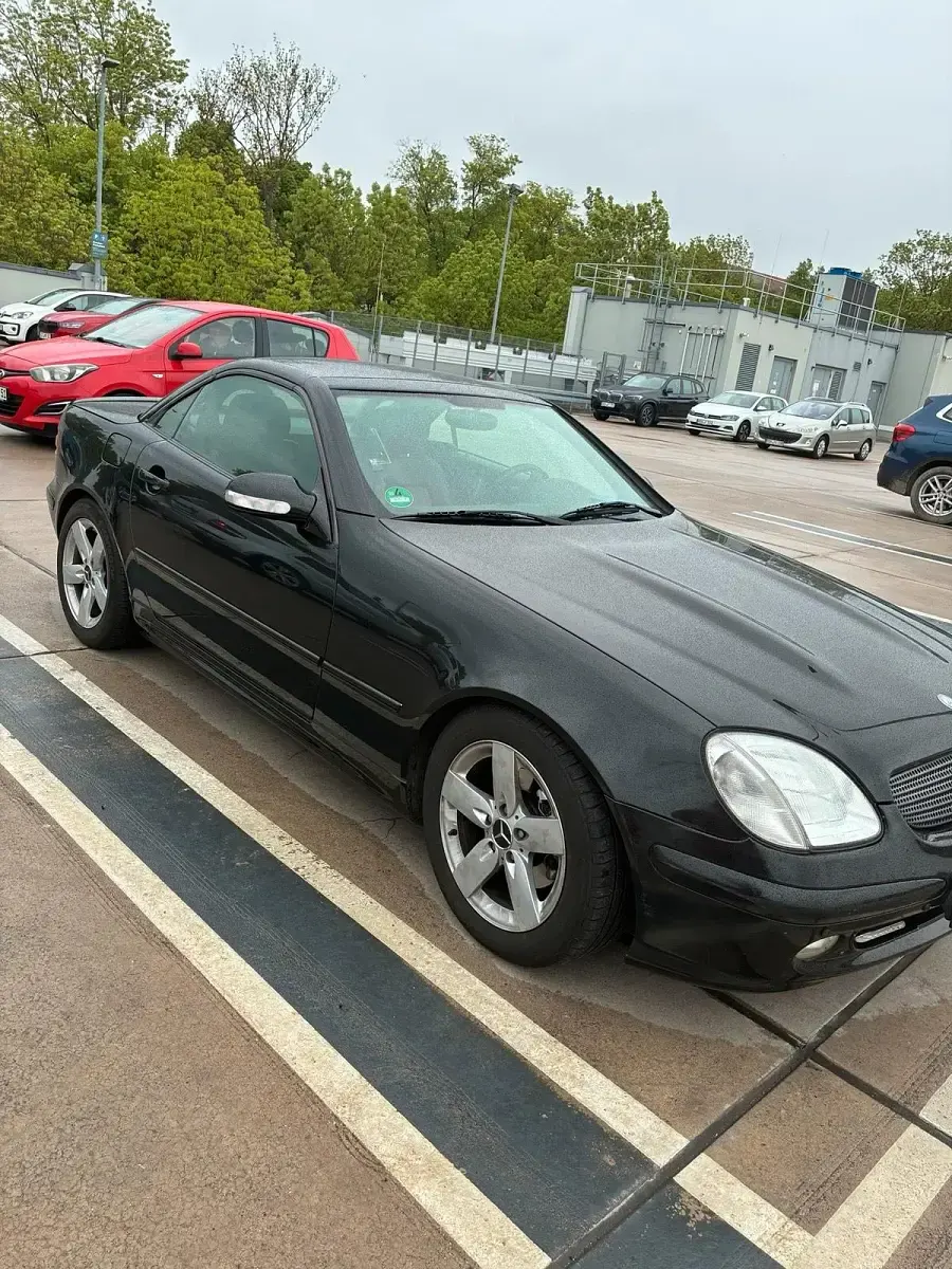 Gebraucht Mercedes SLK200 163 PS (119 kW) 2000 Schwarz Cabrio