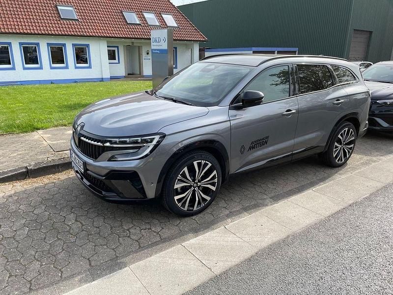 Gebraucht Renault Espace Iconic 131 PS (96 kW) 2023 Grau Van / Kleinbus