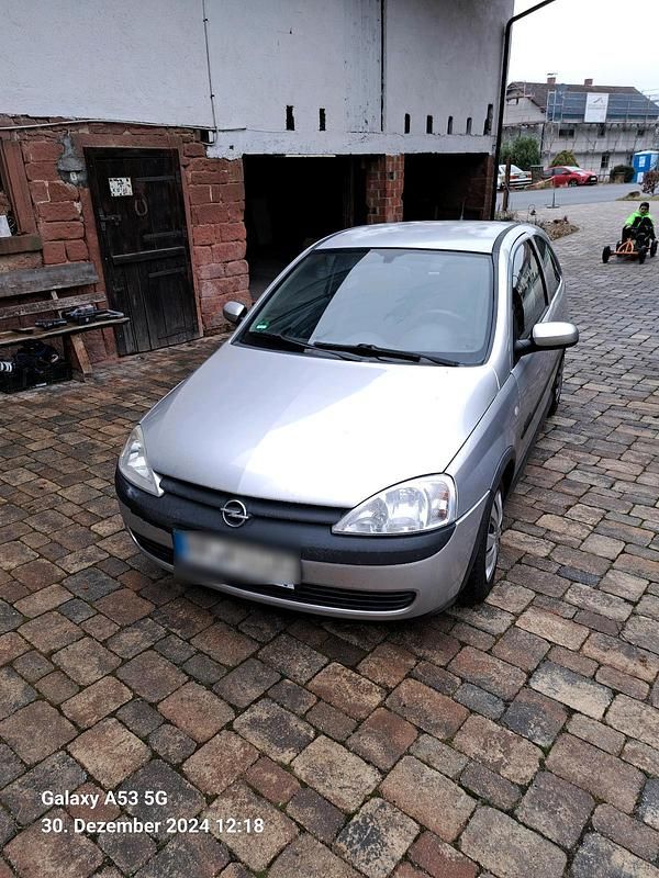 Silber Gebraucht 2001 Opel Corsa Kleinwagen | 1.200 € - Bild 1/4