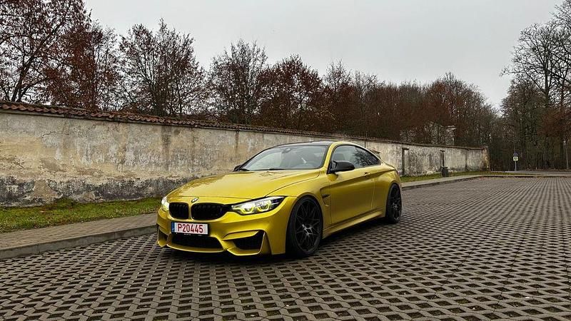 Gelb Gebraucht 2019 BMW M4 Competition Edition Coupé | 44.900 € - Bild 1/4