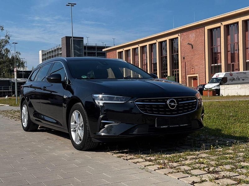 Schwarz Gebraucht 2022 Opel Insignia Business Kombi | 14.700 € (Fairer Preis) - Bild 1/4