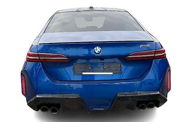 Neu BMW M5 Performance 727 PS (534 kW) 2025 Blau Limousine