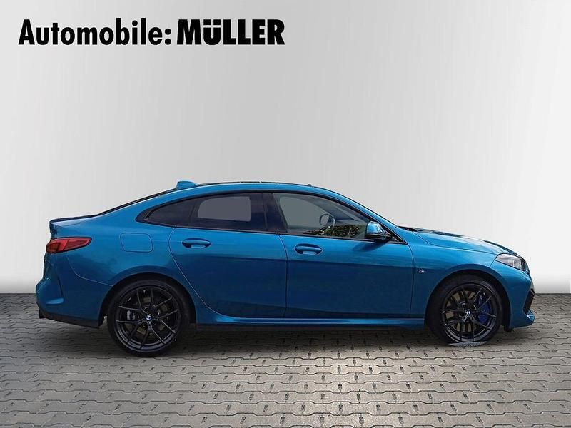 Gebraucht BMW 220 M Sport 178 PS (130 kW) 2022 Blau Coupé
