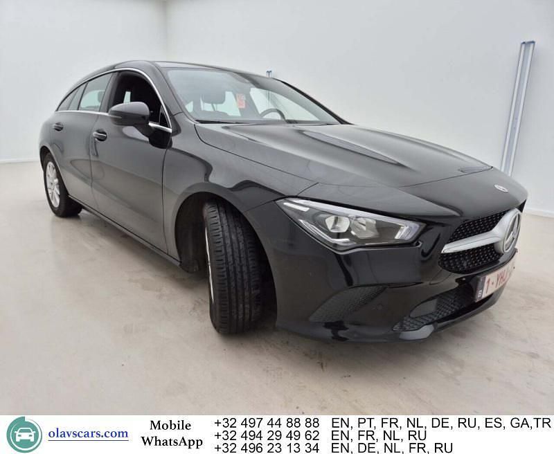 Gebraucht Mercedes CLA200 Shooting Brake 150 PS (110 kW) 2020 Schwarz Kombi