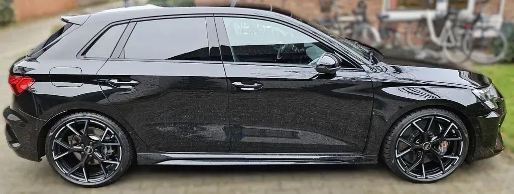 Gebraucht Audi RS3 Sportback Sport 400 PS (294 kW) 2023 Schwarz Kleinwagen