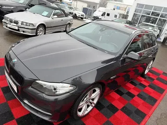 Gebraucht BMW 520 Comfort Edition 190 PS (139 kW) 2015 Grau Kombi
