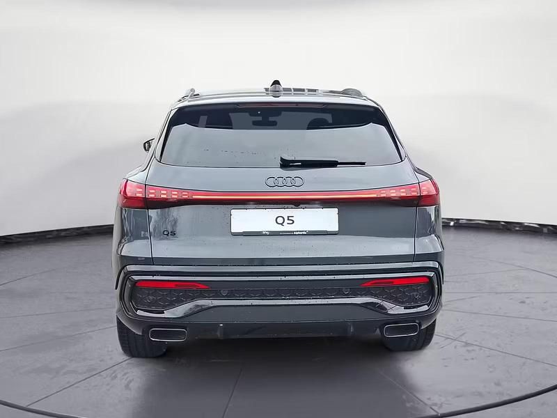 Neu Audi Q5 Sport 204 PS (150 kW) 2026 Grau SUV