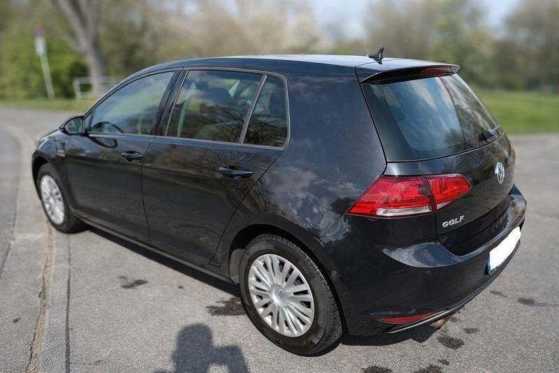 Gebraucht VW Golf VII Cup 125 PS (91 kW) 2014 Schwarz Limousine