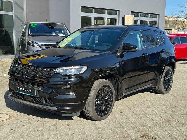 Second-hand Jeep Compass 131 CP (96 kW) 2023 Andere farbe SUV