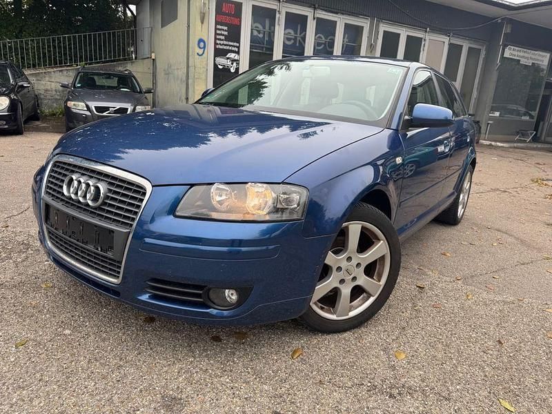 Blau Gebraucht 2006 Audi A3 Sportback Attraction Kleinwagen | 3.999 € (Fairer Preis) - Bild 1/4